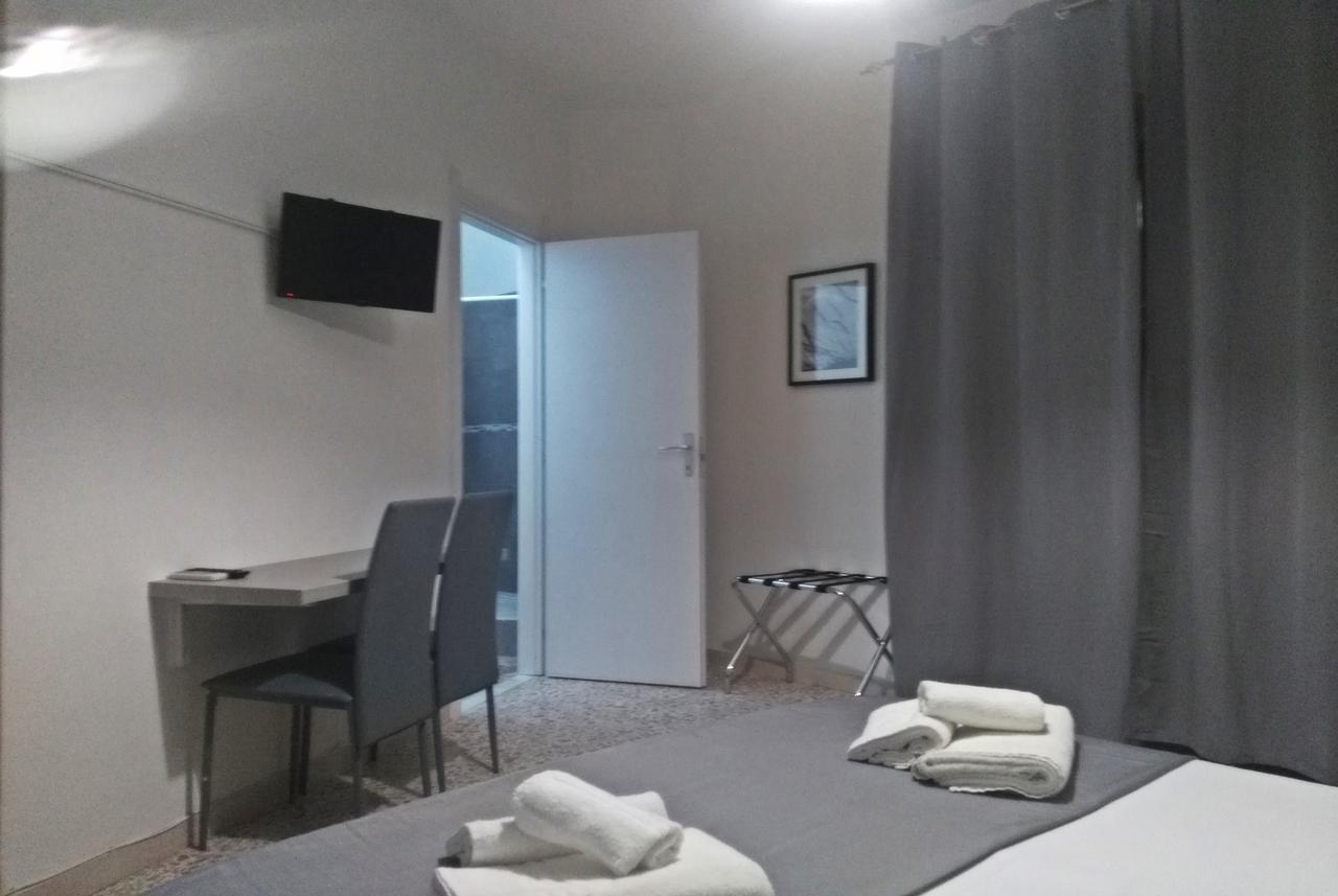 Alghero Seaside Guest House - Affittacamere Exterior foto